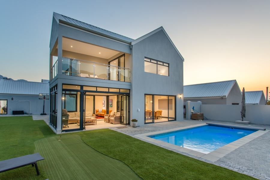4 Bedroom Property for Sale in Franschhoek Western Cape